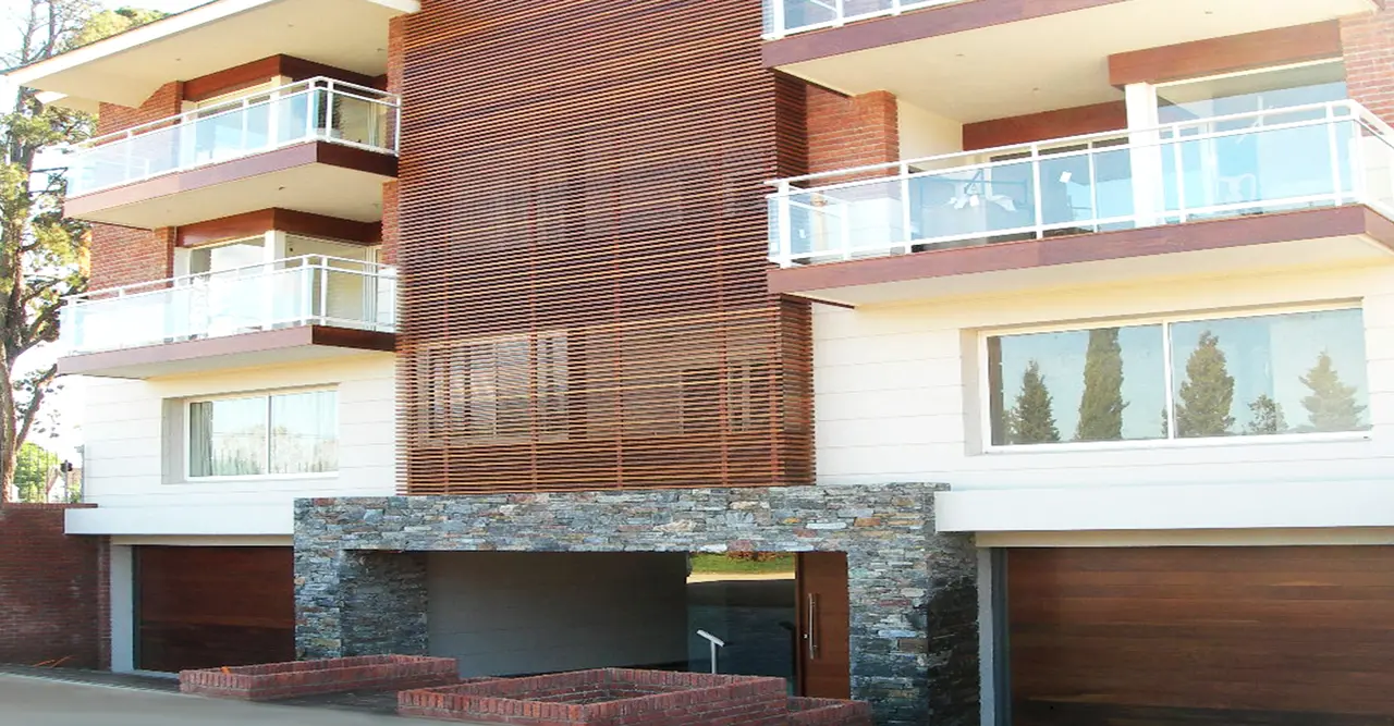 Edificio Terrazas de la Caleta, vista